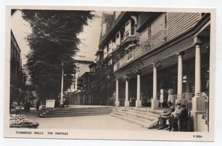 Tunbridge Wells Postcard The Pantiles Real Photo LOCAL PUBLISHER