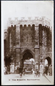 Southampton Bargate Vintage 1928 Postcard
