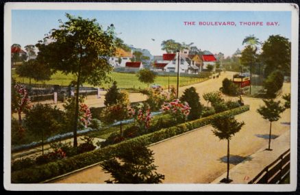 Thorpe Bay Postcard Essex Boulevard