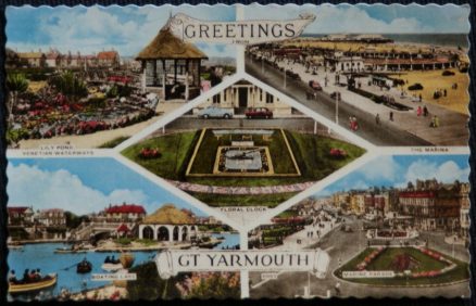 GT. Yarmouth Vintage Postcard 1962 Norfolk Multiview Floral Clock