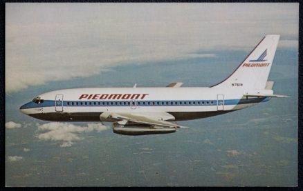 Piedmont Airlines Boeing 737-201 Postcard