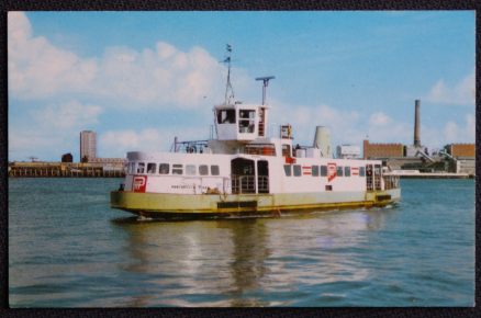 Portsmouth Postcard Ferry Leaving Gosport