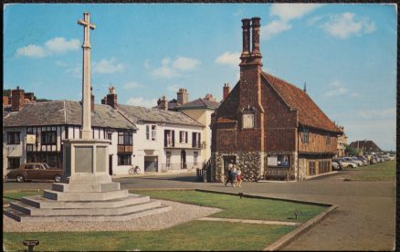 Aldeburgh Postcard Suffolk Moot Hall