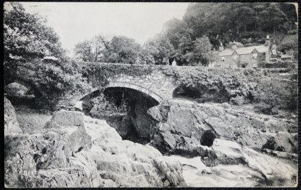 Bettwsycoed Ponty Pair Vintage 1907 Postcard