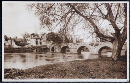 Ross On Wye Wilton Bridge Postcard