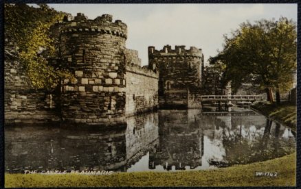 Beaumaris Castle Vintage Postcard