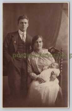 Formal Studio Portrait Van Ralty